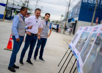 Adrián de la Garza abre circulación de calle Villagrán rehabilitada