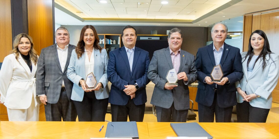 BBVA México y CANACO Monterrey impulsarán a pymes de Nuevo León