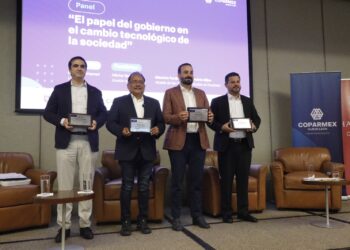 Escobedo destaca como ejemplo de innovación digital gubernamental