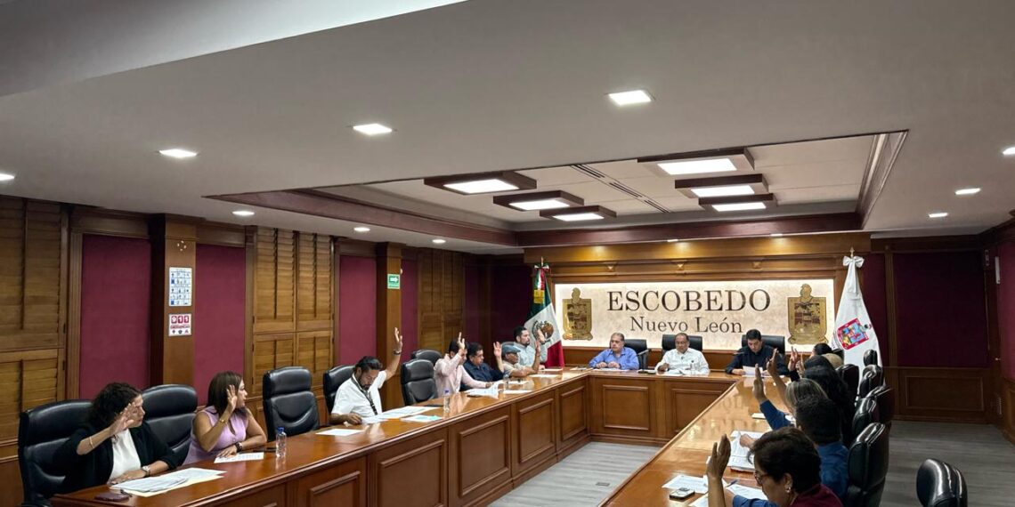 Escobedo aprueba solicitar crédito para concluir el Triángulo Norte