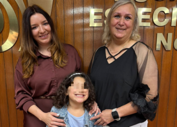 Madre dona riñón a su hija y le regala vida por segunda vez