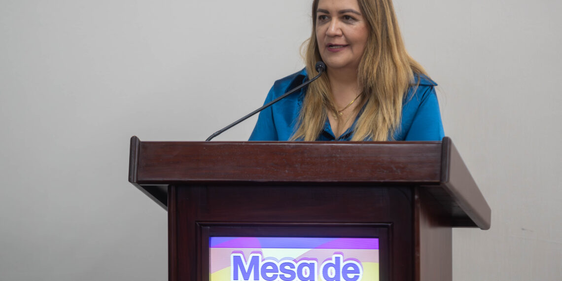 IEEPCNL consulta propuestas para fortalecer candidaturas de personas LGBTTTIQ+