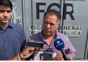 Denuncian ante la FGR a alcalde de El Carmen por presunta portación ilegal de armas de escoltas y policías municipales