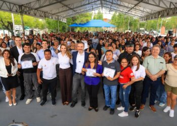 Más de mil 700 personas aprenden a conducir con Maneja Seguro