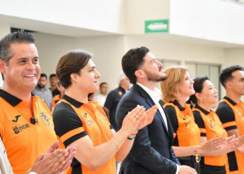 Gobernador inaugura nuevo Centro Acuático “Osmar Olvera Ibarra”