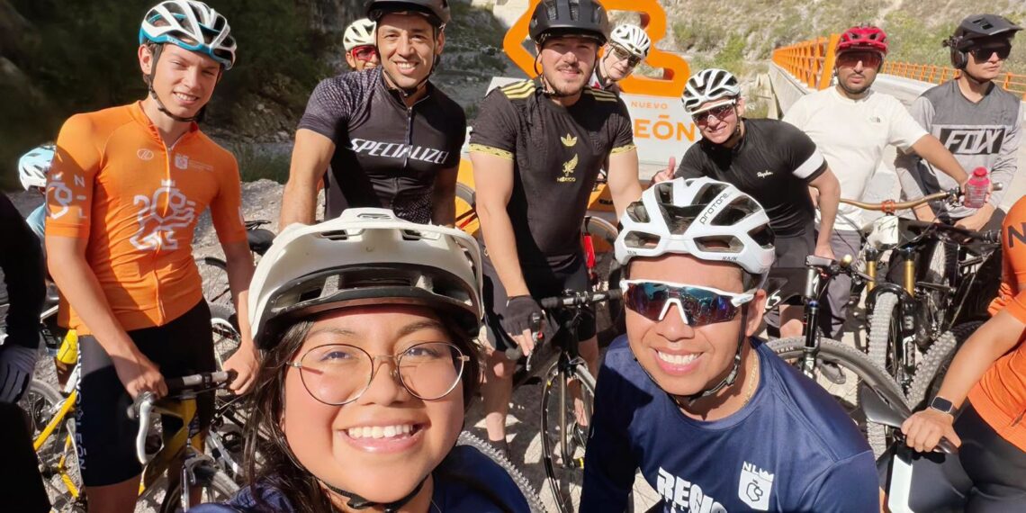 Rehabilitan camino interior de La Huasteca para fortalecer turismo y convivencia familiar