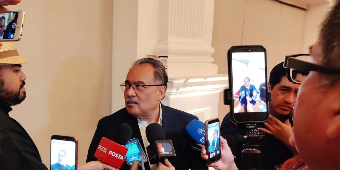 Andrés Mijes confía en encabezar la Defensa de la 4T en Nuevo León