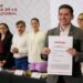 Felipe Cantú recibe constancia para buscar dirigencia de Morena
