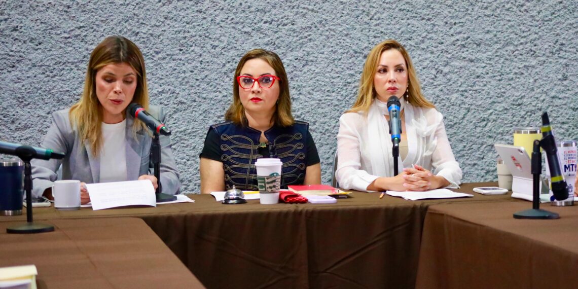 Congreso investiga presunta triangulación de recursos; Samuel responde