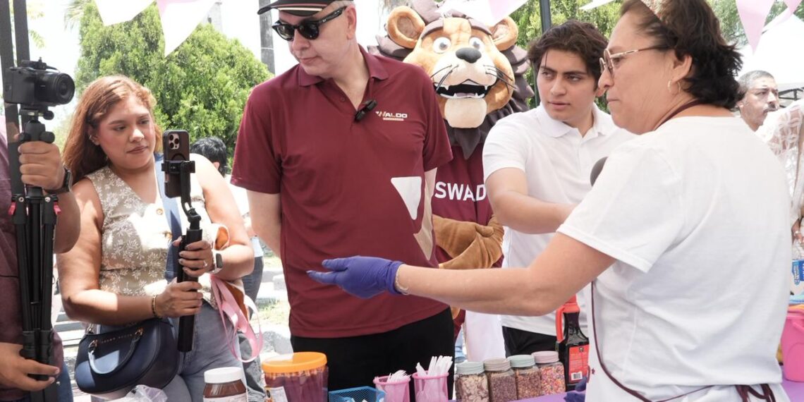 Waldo Fernández impulsa a mujeres emprendedoras