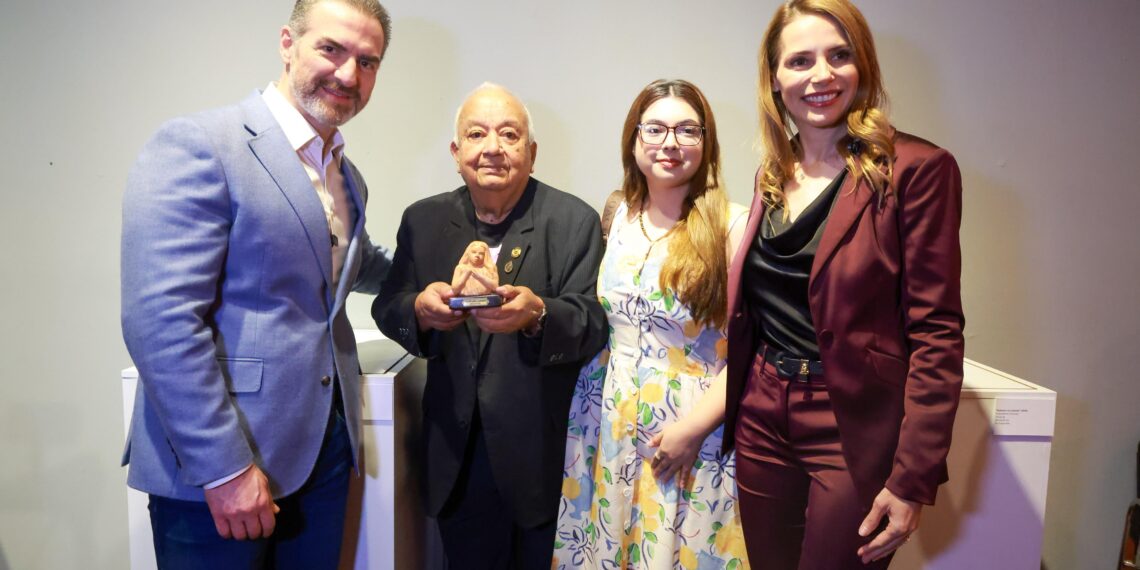 Adrián de la Garza inaugura “Arte Regio 2026” con talento local en Monterrey