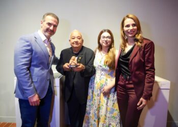 Adrián de la Garza inaugura “Arte Regio 2026” con talento local en Monterrey
