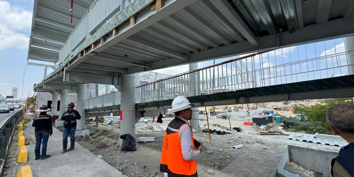 Monterrey suspende construcción del Puente Peatonal La Virgen