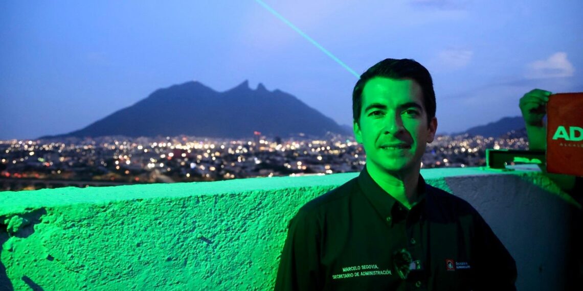 Gobierno de Monterrey moderniza operación del Faro del Comercio